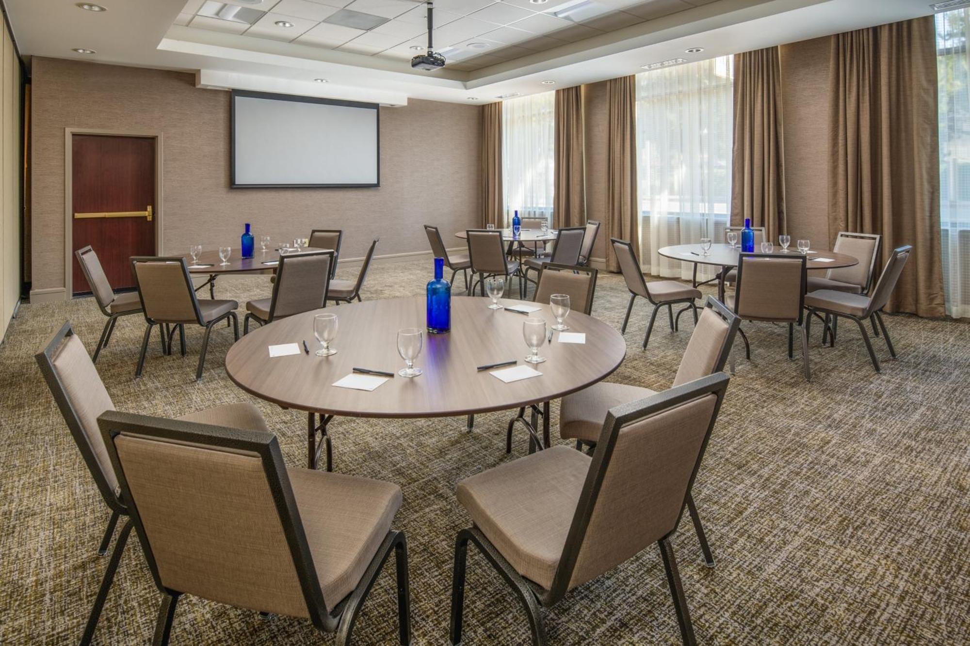 Springhill Suites Seattle Downtown, South Lake Union Экстерьер фото